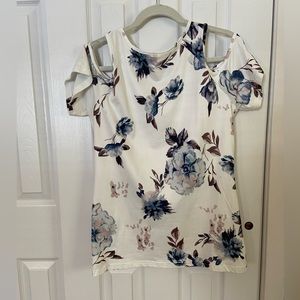 COLD SHOULDER FLORAL TOP